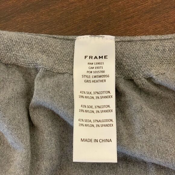 Frame luxe silk blend crew neck sweater size XXS, new - Picture 5 of 5